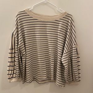 FREE PEOPLE lovin you tee!!